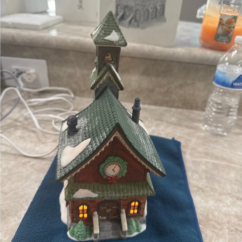 Dept 56 North Pole Chapel